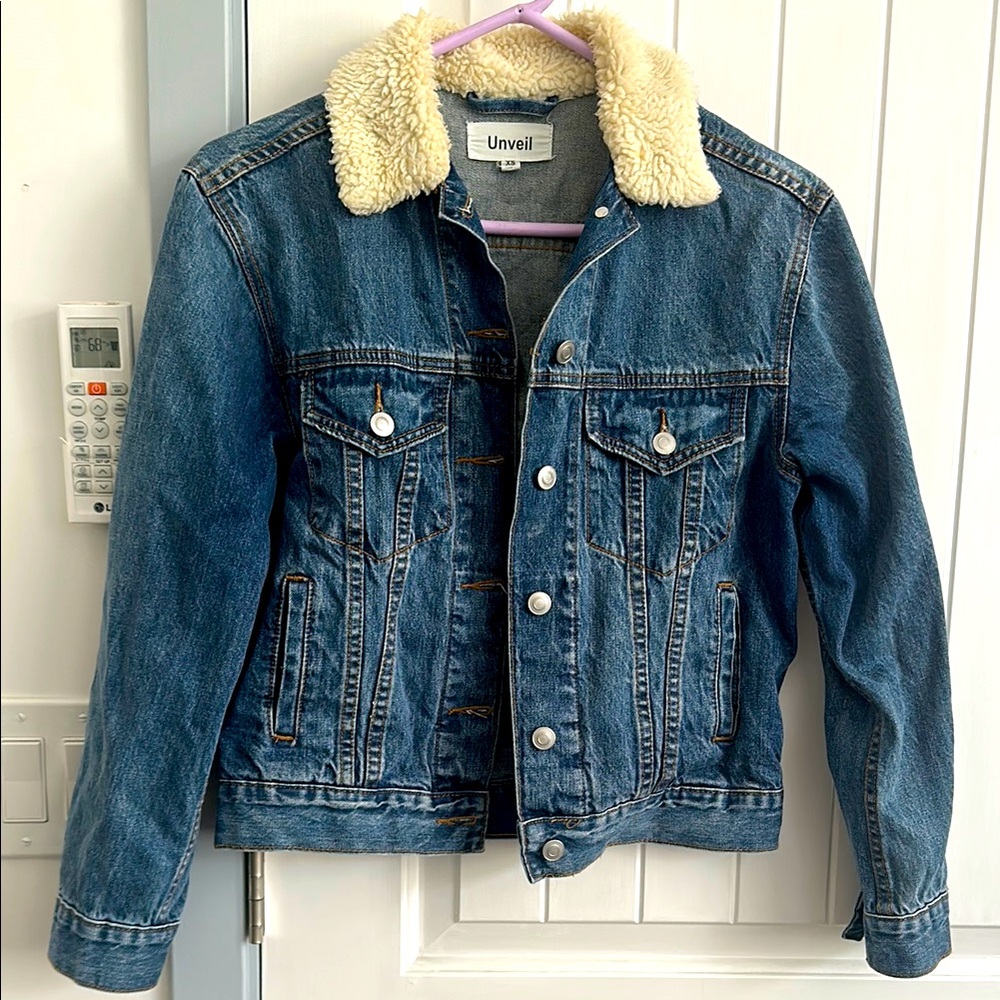 Unveil Denim Jacket with Shearling Collar